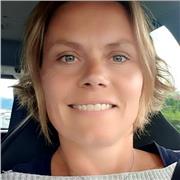 Professeur de français donne cours et aide aux devoirs! Dynamisme et sourire pour redonner l' envie!